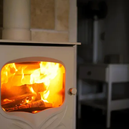 Dom wakacyjny Przytulny Nad Jeziorem Grojec Maly