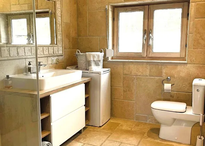 Przytulny Nad Jeziorem Dom wakacyjny